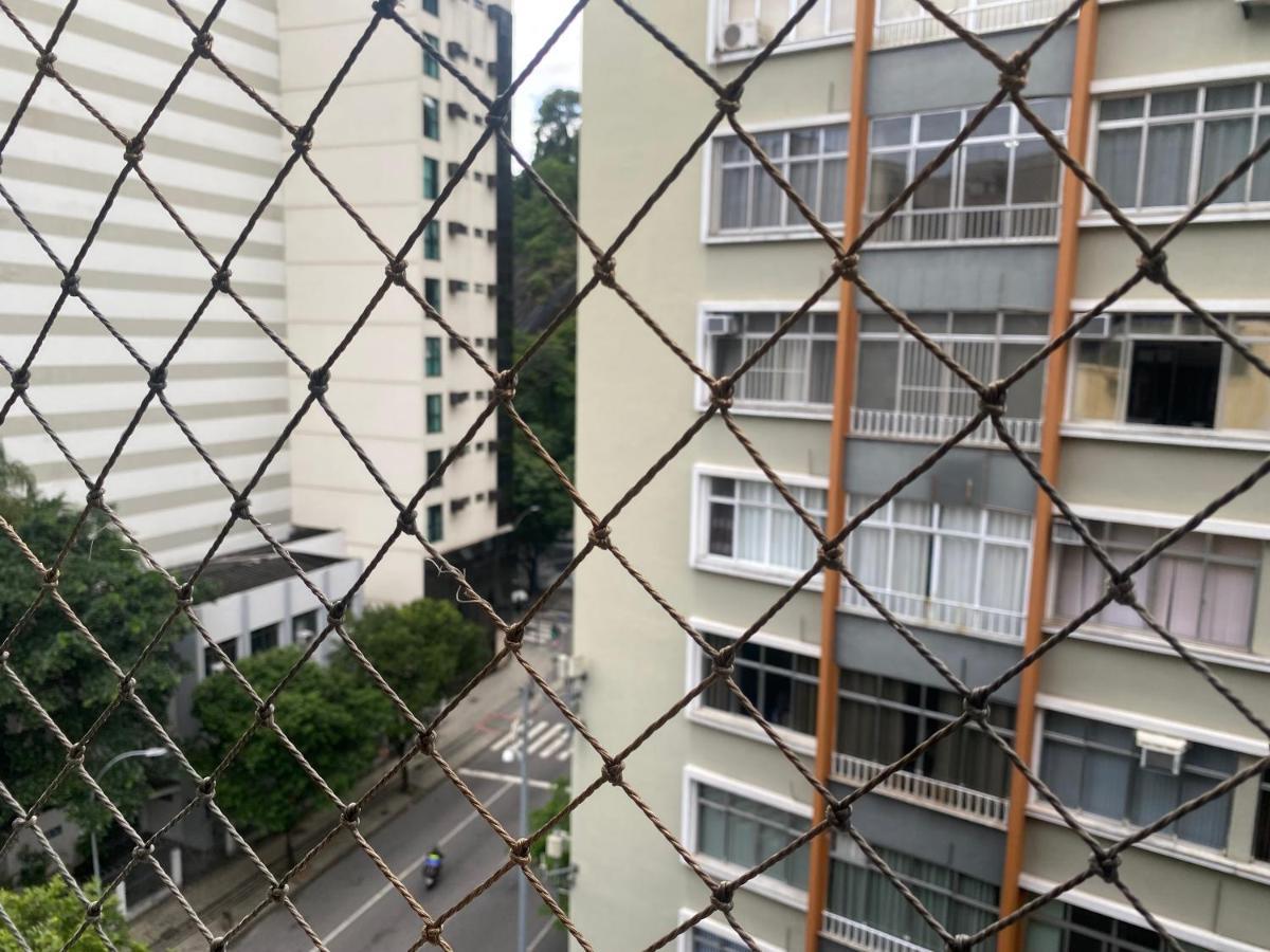 Copacabana ao lado do Metro Río de Janeiro Exterior foto