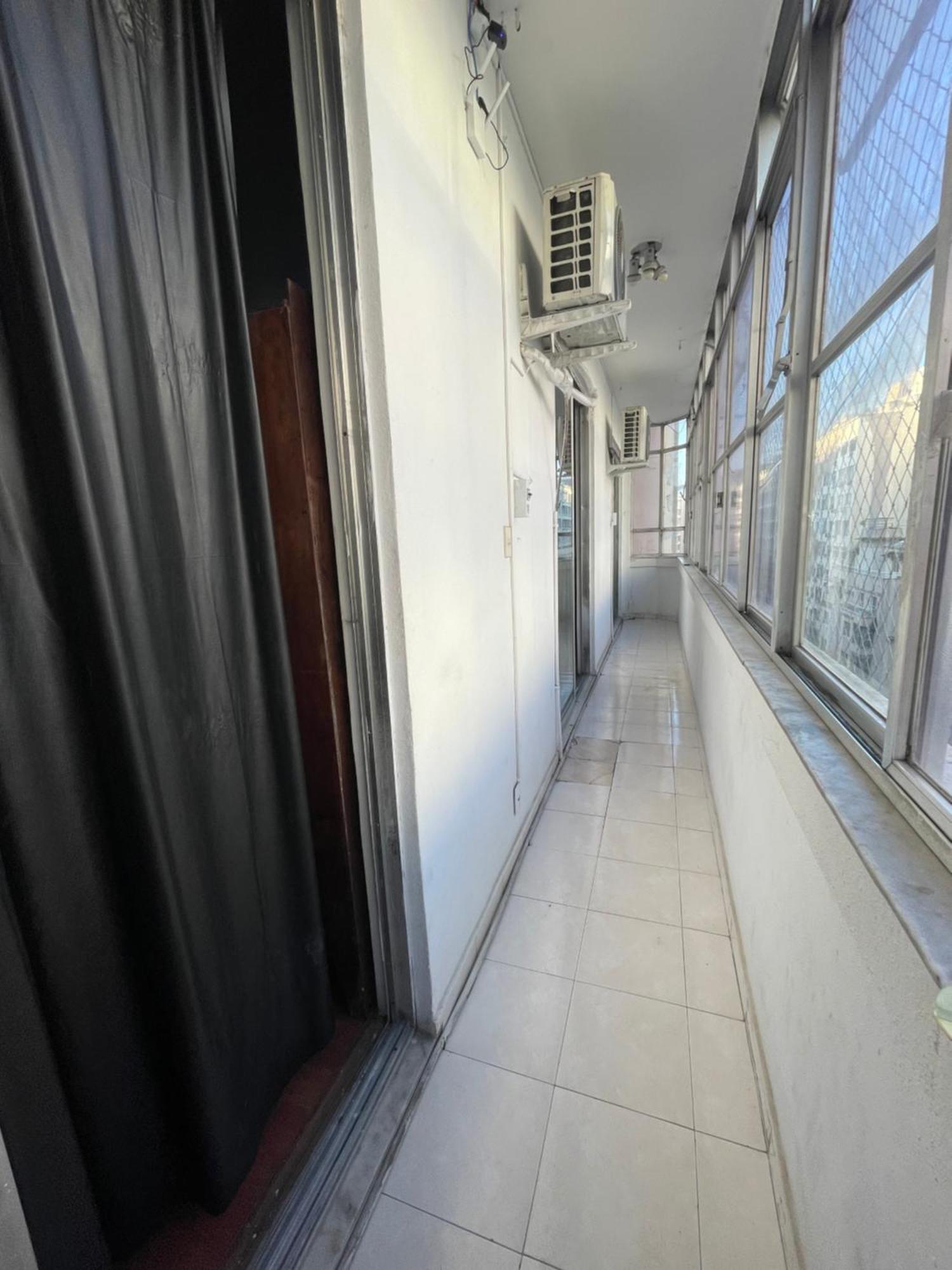 Copacabana ao lado do Metro Río de Janeiro Exterior foto